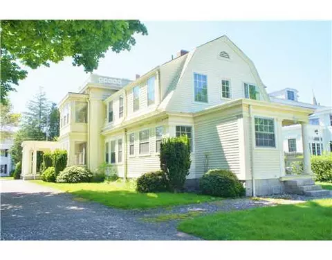 12 Elm St, Westerly, RI 02891 photo 4