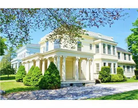 12 Elm St, Westerly, RI 02891 photo 1