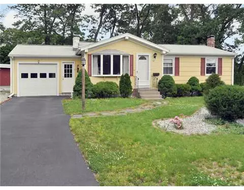45 Sutter Ave, Warwick, RI 02886 photo 1
