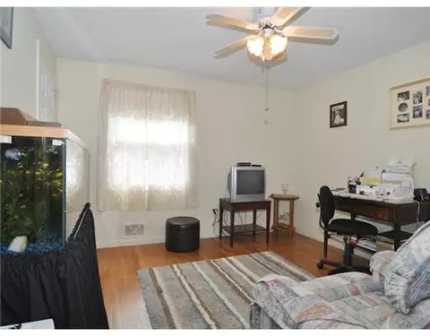 45 Sutter Ave, Warwick, RI 02886 photo 10