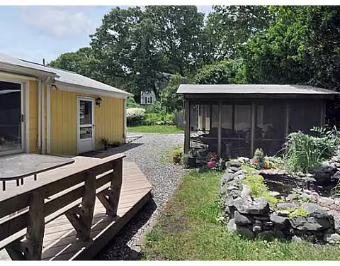 45 Sutter Ave, Warwick, RI 02886 photo 13