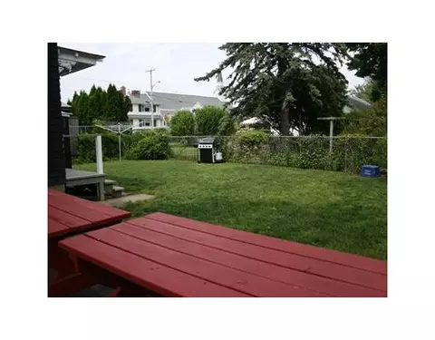 49 Uzzi Ave, Westerly, RI 02891 photo 3