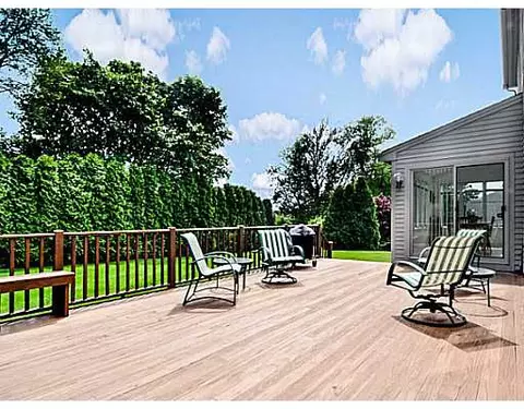 10 Jacobs Point Rd, Warren, RI 02885 photo 6