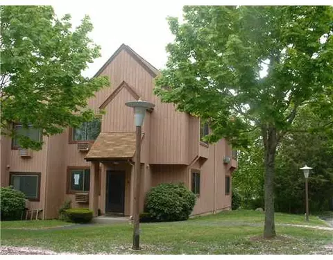 219 High St #M, Westerly, RI 02891 photo 1