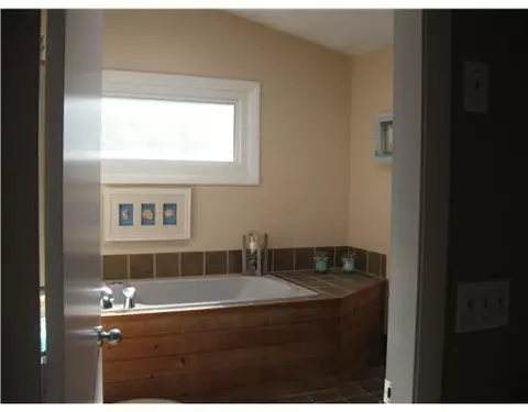 56 Falcon Ridge Dr, Exeter, RI 02822 photo 11