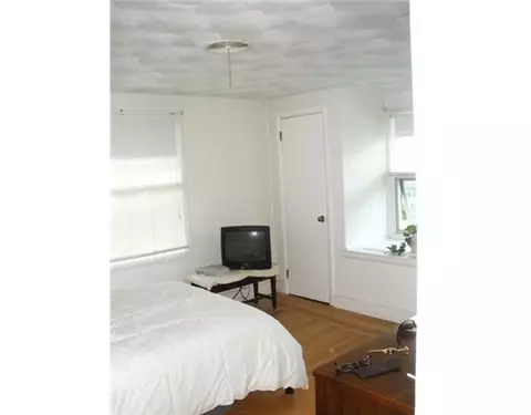 86 Shenandoah Rd, Warwick, RI 02886 photo 7