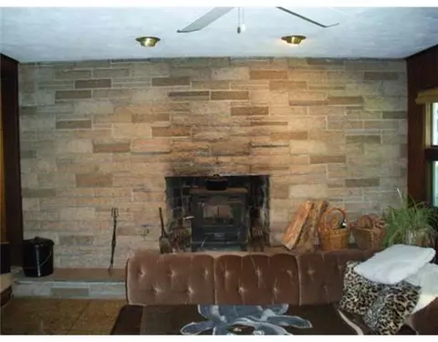86 Shenandoah Rd, Warwick, RI 02886 photo 10