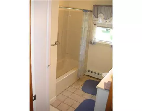 16 School St, Warwick, RI 02889 photo 15