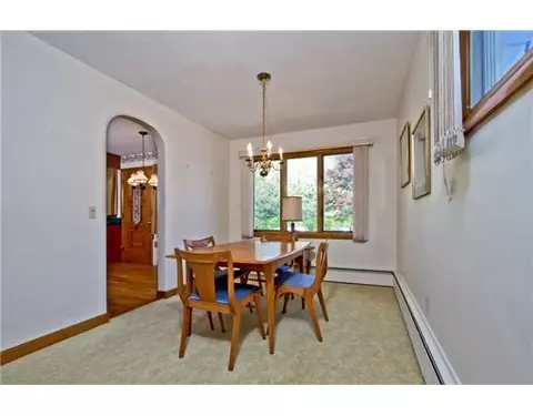 30 Stuart St, Westerly, RI 02891 photo 10