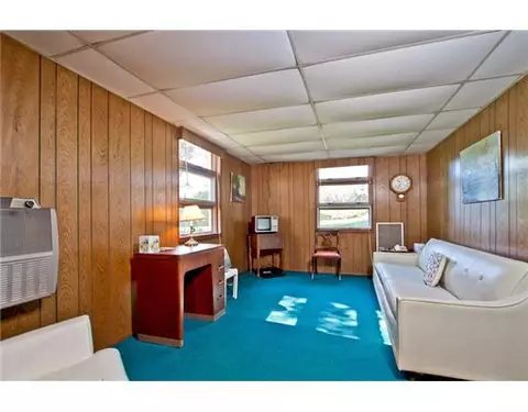 30 Stuart St, Westerly, RI 02891 photo 12