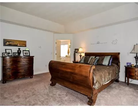 255 Castle Rocks Rd, Warwick, RI 02886 photo 7