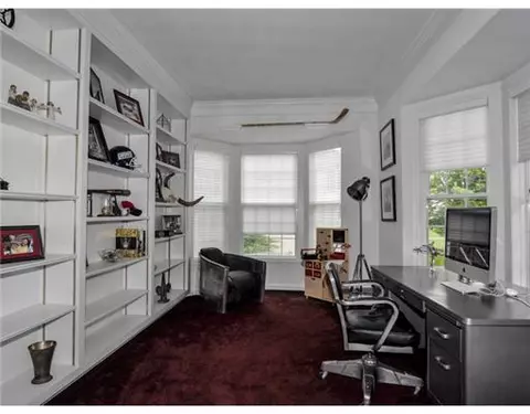 255 Castle Rocks Rd, Warwick, RI 02886 photo 14