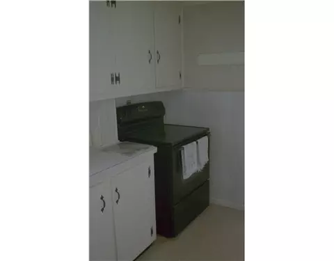 1 Hillside Ter, Westerly, RI 02891 photo 4