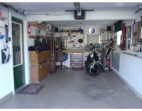 238 Burrington St, Woonsocket, RI 02895 photo 13