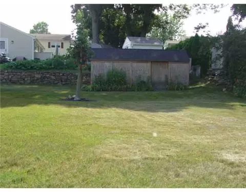 238 Burrington St, Woonsocket, RI 02895 photo 17