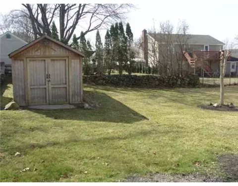 238 Burrington St, Woonsocket, RI 02895 photo 15