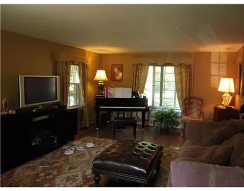 120 Maple St, Coventry, RI 02816 photo 6