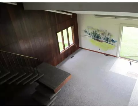 40 E Killingly Rd, Foster, RI 02825 photo 11