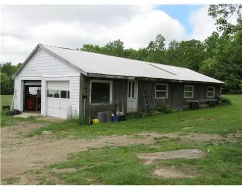 40 E Killingly Rd, Foster, RI 02825 photo 6