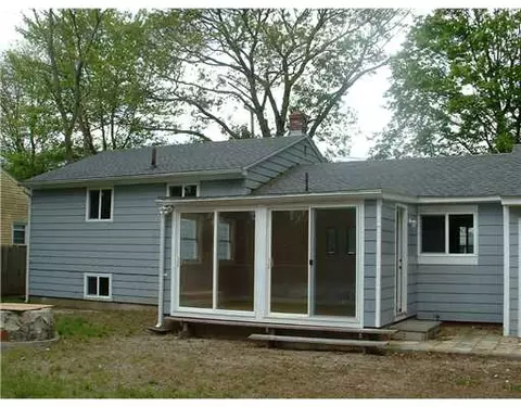 173 Asylum Rd, Warwick, RI 02886 photo 5