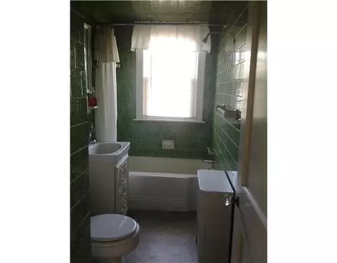 4 Jay St, Westerly, RI 02891 photo 8