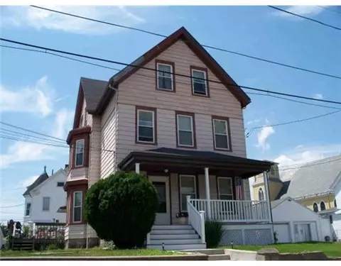 4 Jay St, Westerly, RI 02891 photo 1