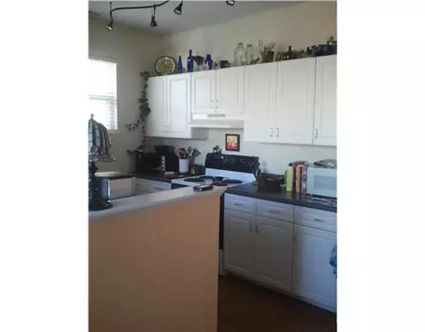 98 Mill St #101, Woonsocket, RI 02895 photo 5