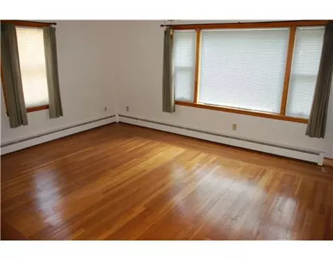 82 Laflamme Ave, Woonsocket, RI 02895 photo 4