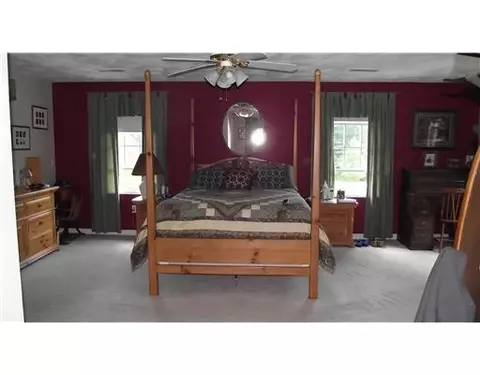 8 Casey Ln, Coventry, RI 02816 photo 12