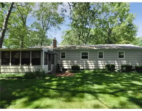 70 Walker Rd, Warwick, RI 02889 photo 19