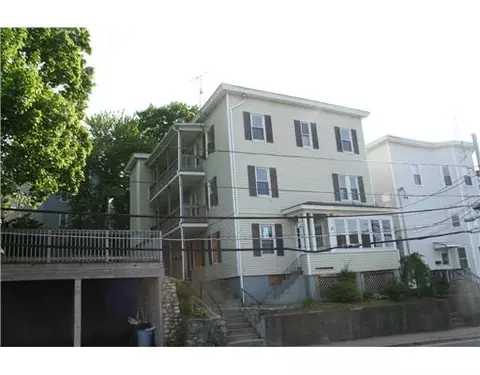 95 Manville Rd, Woonsocket, RI 02895 photo 1