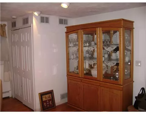 5 Glenbrook Rd, Warwick, RI 02889 photo 13