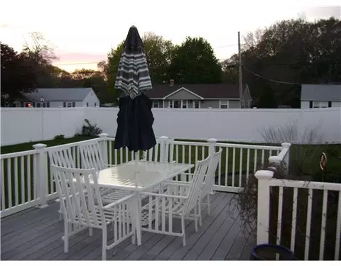 5 Glenbrook Rd, Warwick, RI 02889 photo 18