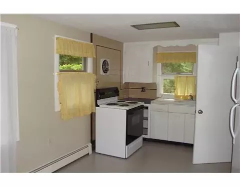 175 Mohawk St, Coventry, RI 02816 photo 11