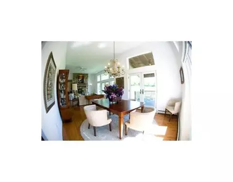 23 Willow Ave, Little Compton, RI 02837 photo 3