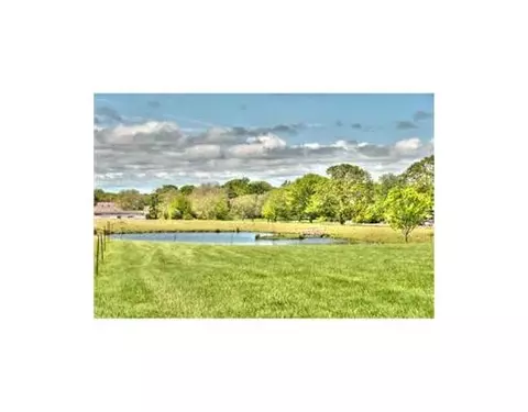 23 Willow Ave, Little Compton, RI 02837 photo 2