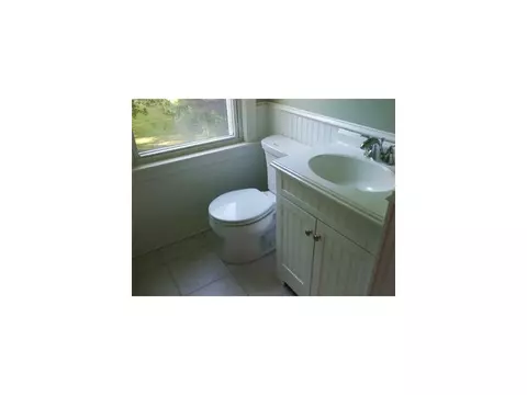 73 John St, Westerly, RI 02891 photo 16