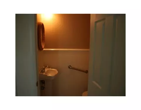 73 John St, Westerly, RI 02891 photo 7