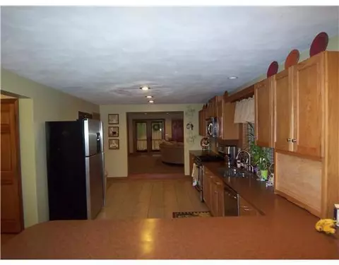 87 Dory Rd, Warwick, RI 02886 photo 9