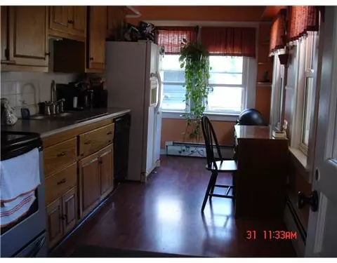 130 Alice Ave, Woonsocket, RI 02895 photo 6
