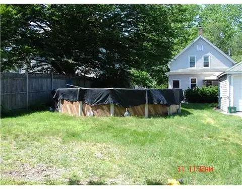 130 Alice Ave, Woonsocket, RI 02895 photo 4