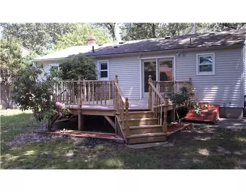 51 Haswill St, Warwick, RI 02889 photo 5