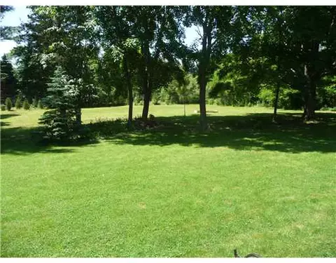 67 Maple St, Coventry, RI 02816 photo 11
