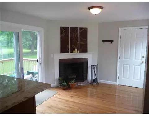 67 Maple St, Coventry, RI 02816 photo 7