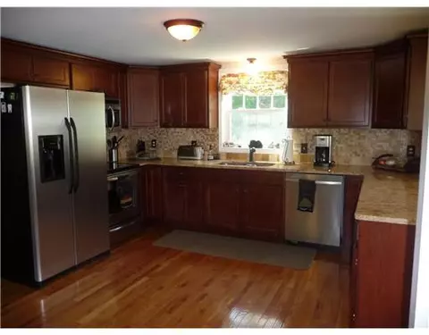 67 Maple St, Coventry, RI 02816 photo 4