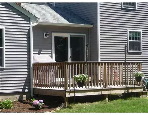 67 Maple St, Coventry, RI 02816 photo 10