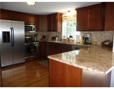 67 Maple St, Coventry, RI 02816 photo 3