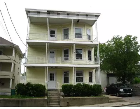 294 Diamond Hill Rd, Woonsocket, RI 02895 photo 1