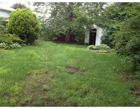 280 Pierce Ave, Warwick, RI 02888 photo 3