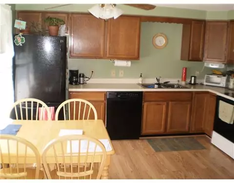 200 Post Rd #409, Warwick, RI 02888 photo 3